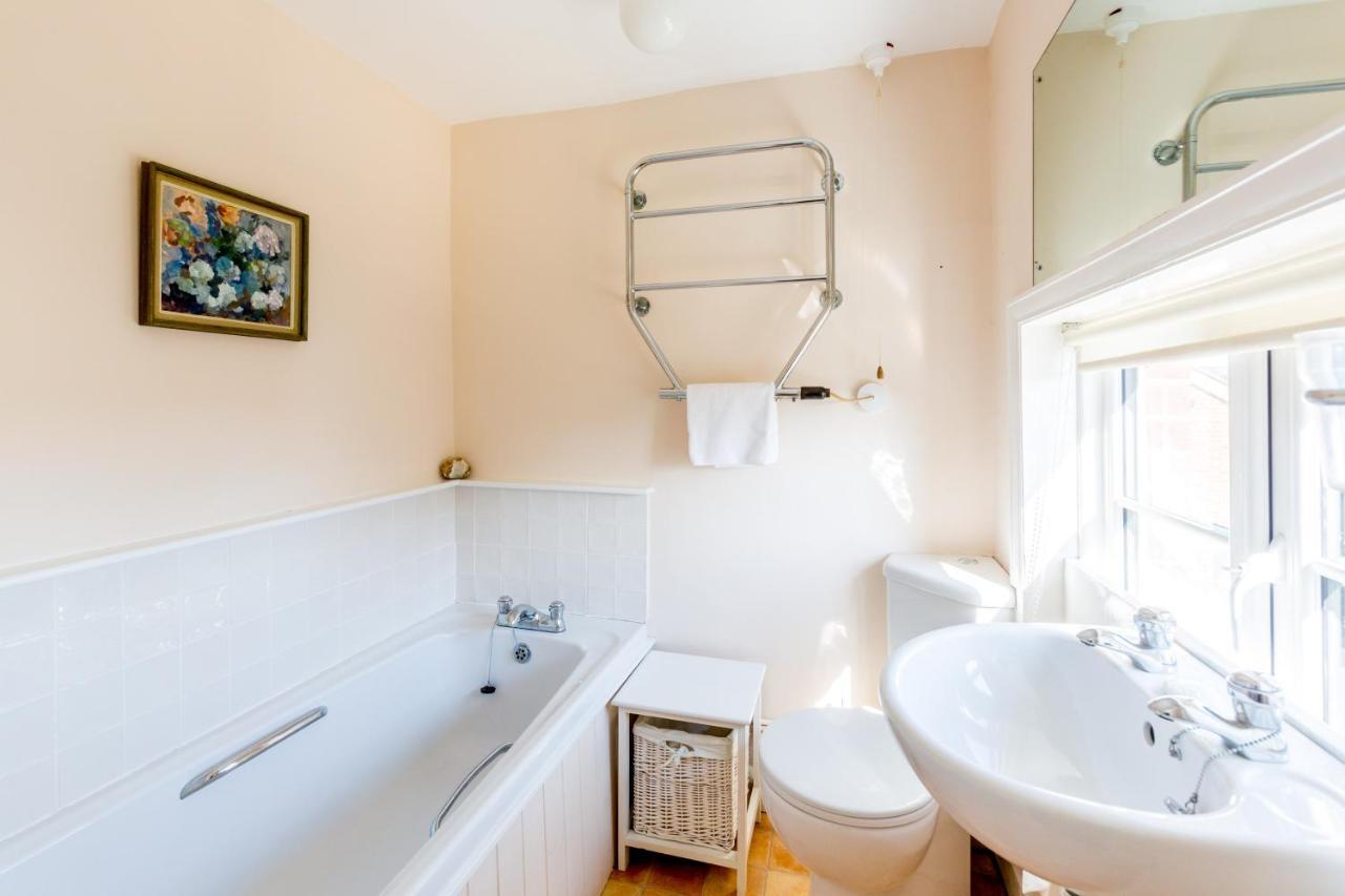 5 Coastguard Cottages Алдебург Екстериор снимка